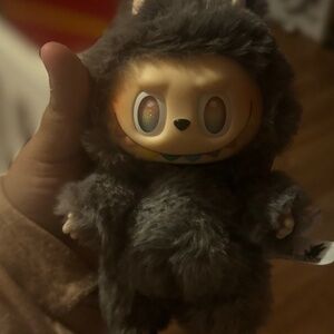 Secret ID Labubu PopMart Big Into Energy